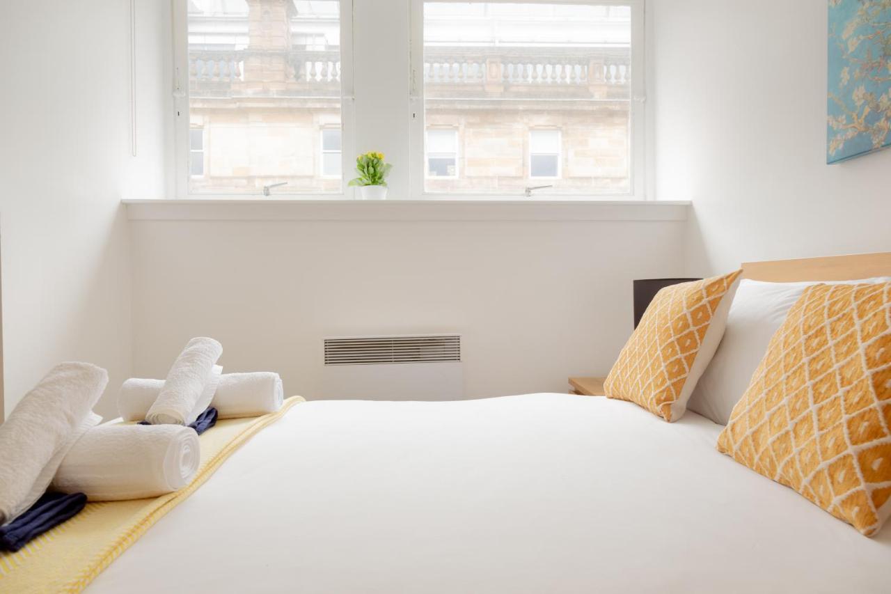 Modern Merchant City Apartment By George Square Glasgow Exteriér fotografie